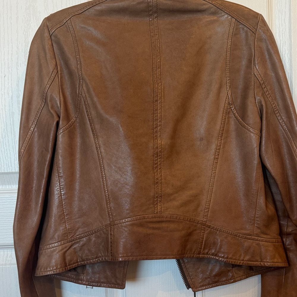 Lamarque Women's Leather Biker Jacket - Picture 9 of 15